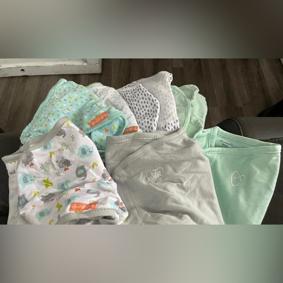 7 Velcro swaddles - Picture 1 of 1